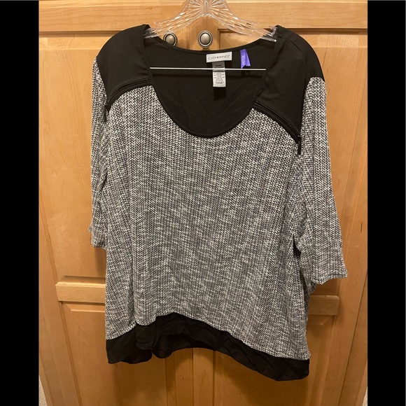 Catherines Tops - Catherines black and gray blouse, size 3xwp, 26/28wp